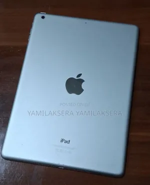 New Apple iPad Air 64 GB Silver