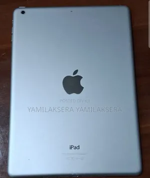New Apple iPad Air 64 GB Silver