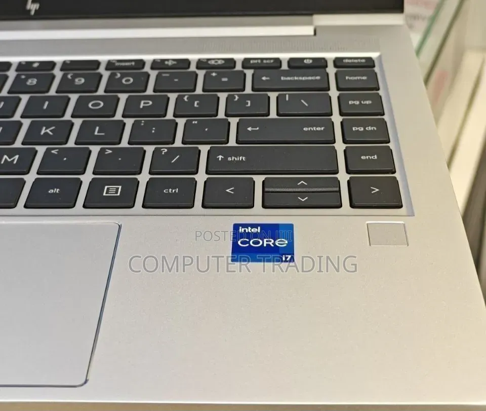 New Laptop HP ProBook 440 G10 16GB Intel Core i7 SSD 1T