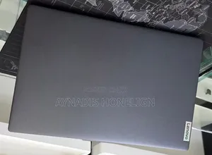 New Laptop Lenovo Ideapad 3 8GB Intel Core i5 SSD 512GB