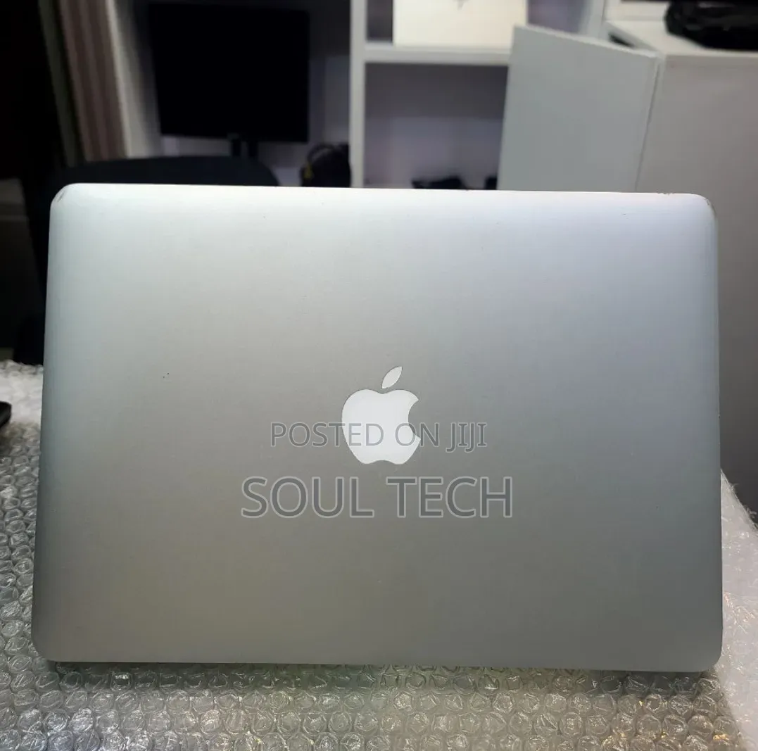 Laptop Apple MacBook Air 2017 8GB Intel Core i5 SSD 128GB