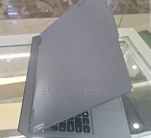 New Laptop Lenovo LOQ 15AHP10 16GB AMD Ryzen 5 SSD 512GB