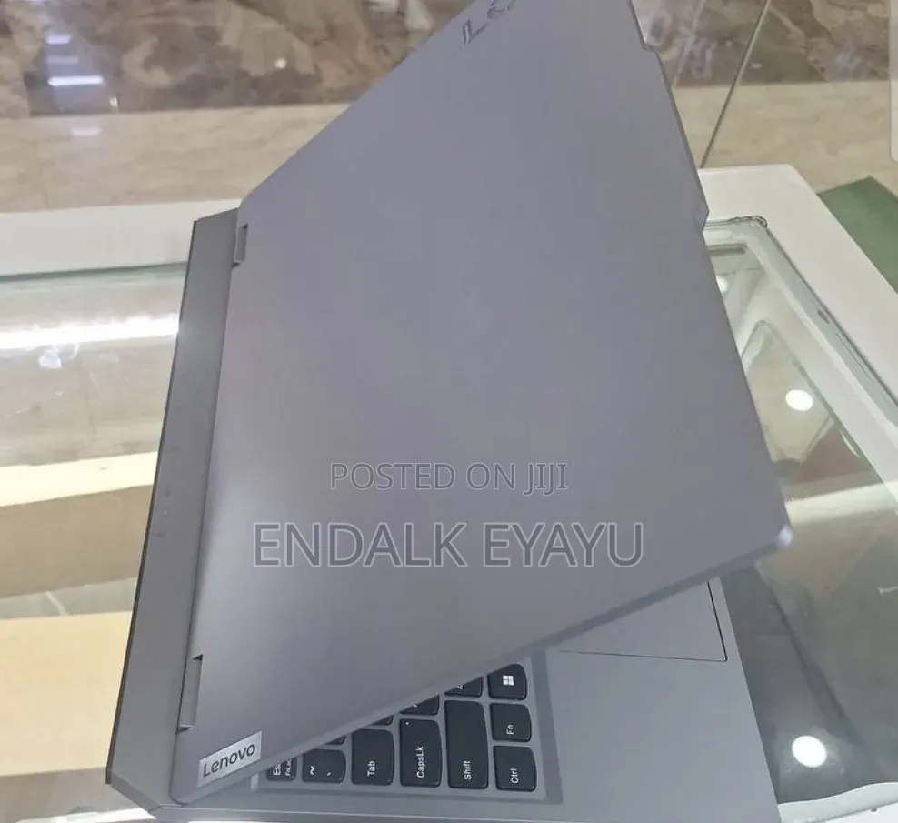New Laptop Lenovo LOQ 15AHP10 16GB AMD Ryzen 5 SSD 512GB