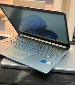 New Laptop HP Stream Notebook 16GB Intel Core i5 SSD 512GB