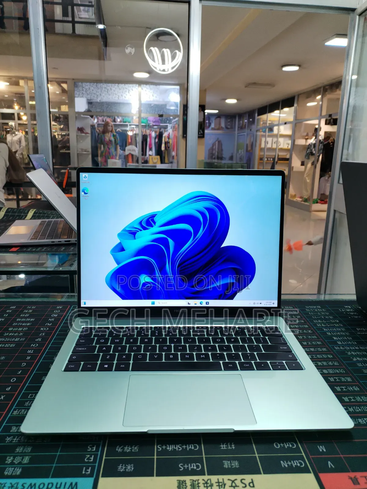 New Laptop 16GB Intel Core i5 SSD 512GB
