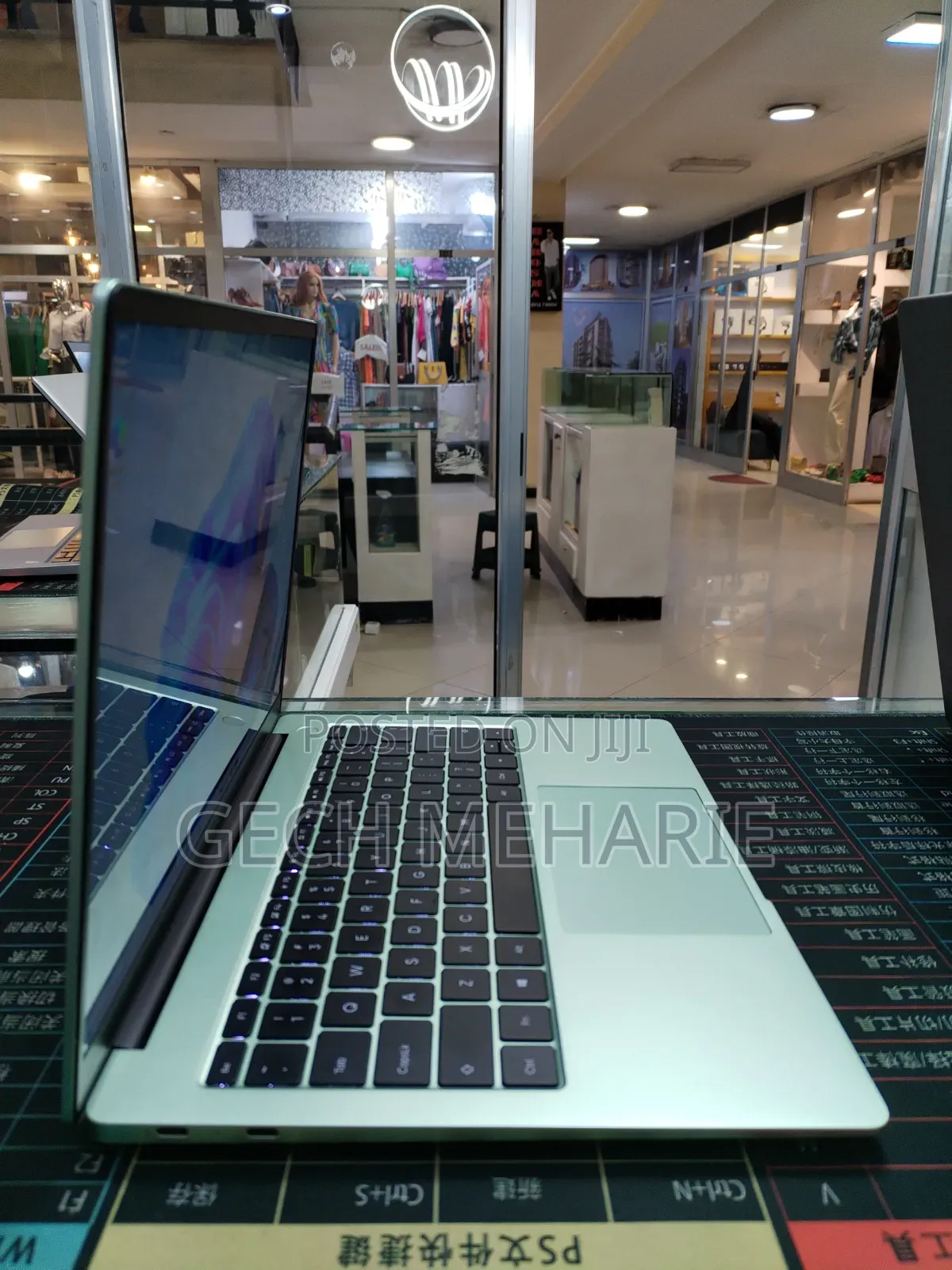 New Laptop 16GB Intel Core i5 SSD 512GB