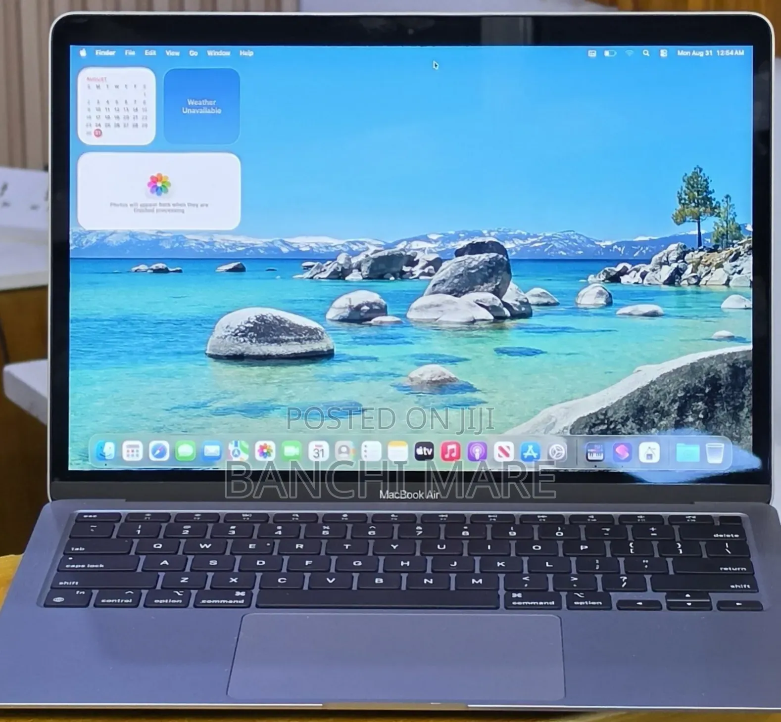 New Laptop Apple MacBook Air 2020 M1 16GB Apple M1 SSD 512GB