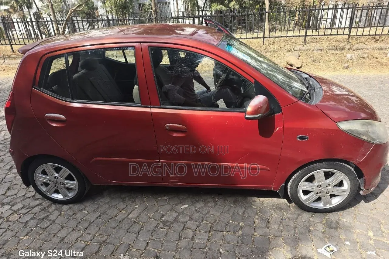 Hyundai I10 2012 Burgundy