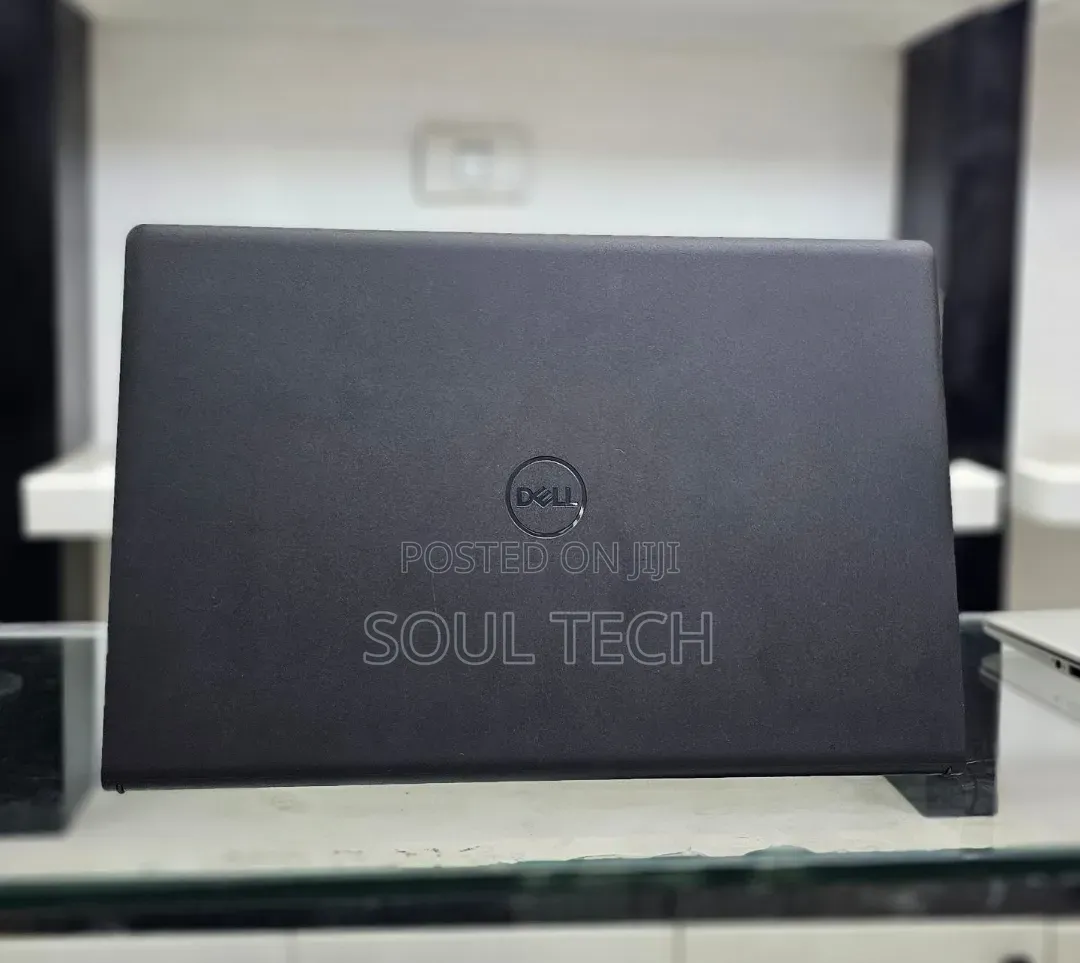 New Laptop Dell Inspiron 15 16GB Intel Core i7 SSD 512GB