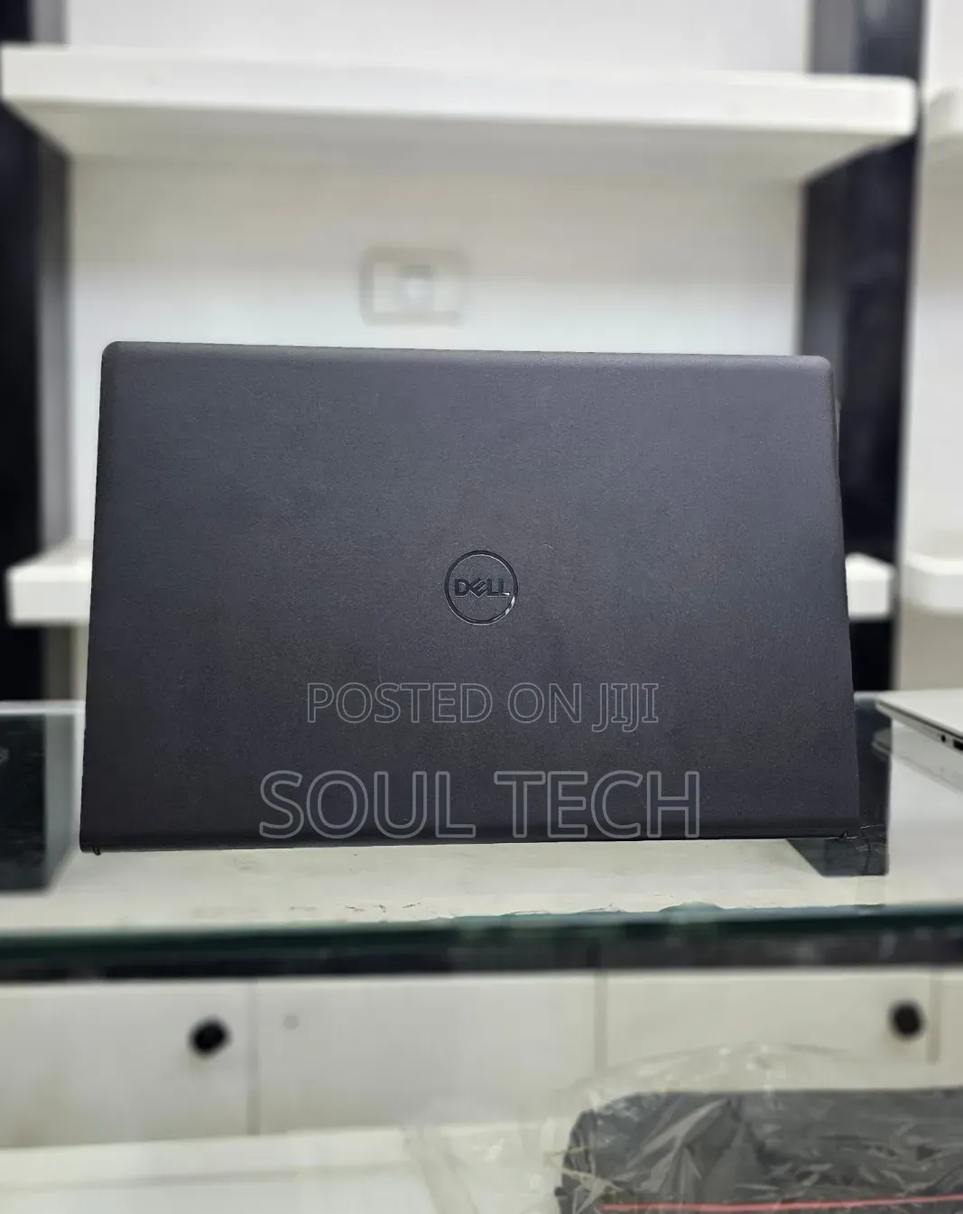 New Laptop Dell Inspiron 15 16GB Intel Core i7 SSD 512GB
