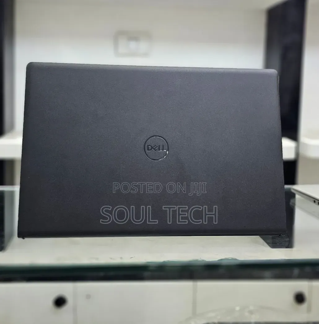 New Laptop Dell Inspiron 15 16GB Intel Core i7 SSD 512GB