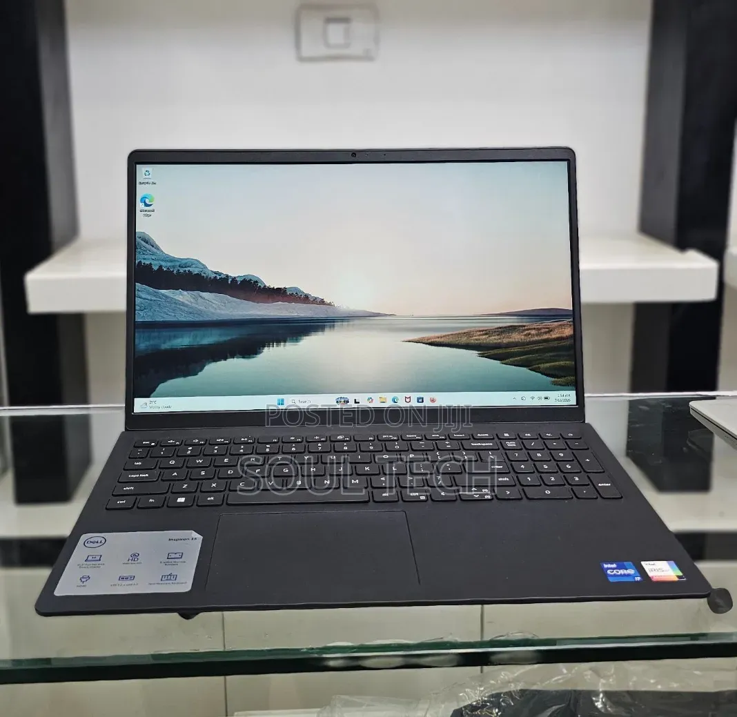 New Laptop Dell Inspiron 15 16GB Intel Core i7 SSD 512GB