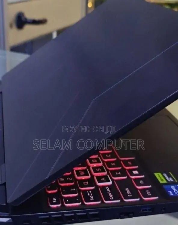 New Laptop Acer Nitro 5 16GB Intel Core i7 SSD 512GB