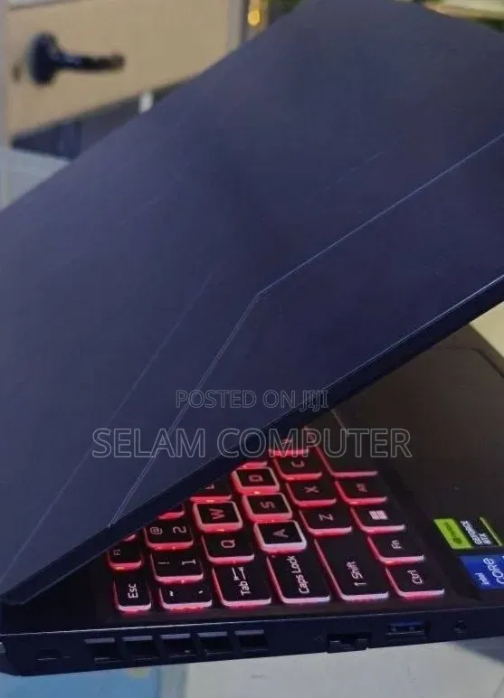 New Laptop Acer Nitro 5 16GB Intel Core i7 SSD 512GB
