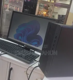 New Laptop HP 15-fd0290ns 8GB Intel Core i7 HDD 1T