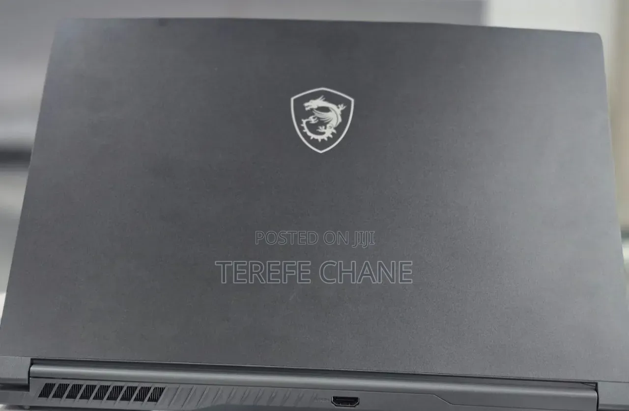 New Laptop MSI GF65 Thin 10UE 16GB Intel Core i5 SSD 1T