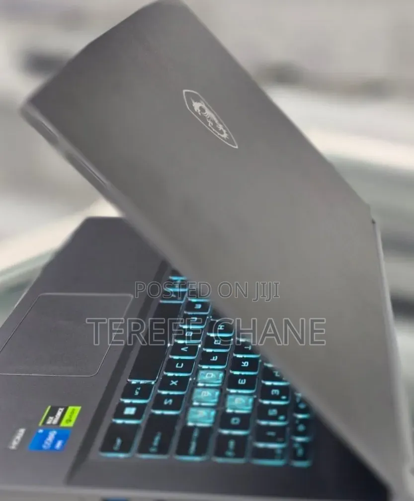 New Laptop MSI GF65 Thin 10UE 16GB Intel Core i5 SSD 1T