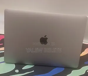New Laptop Apple MacBook Pro 2020 M1 8GB Apple M1 Pro SSD 256GB