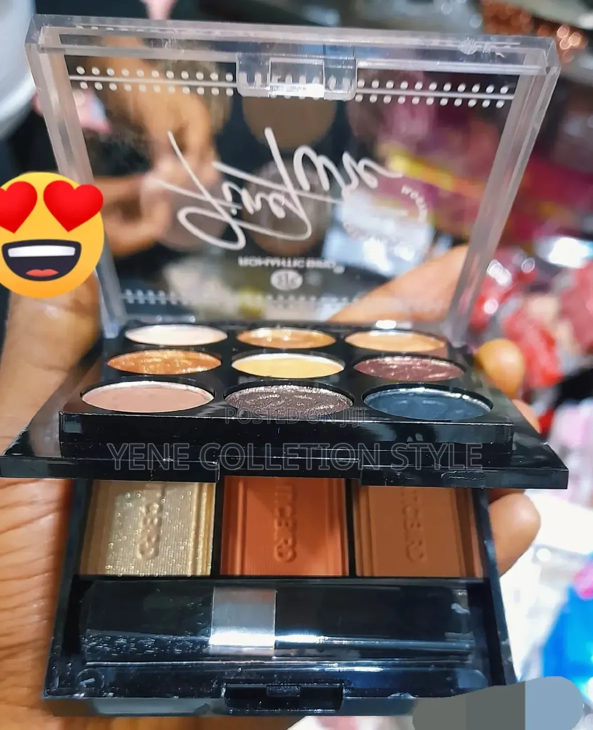 🌸makeup Palette🌸