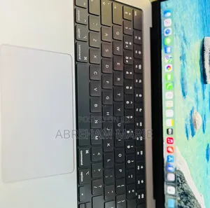 New Laptop Apple MacBook Pro 2021 M1 16GB Apple M1 Pro SSD 512GB