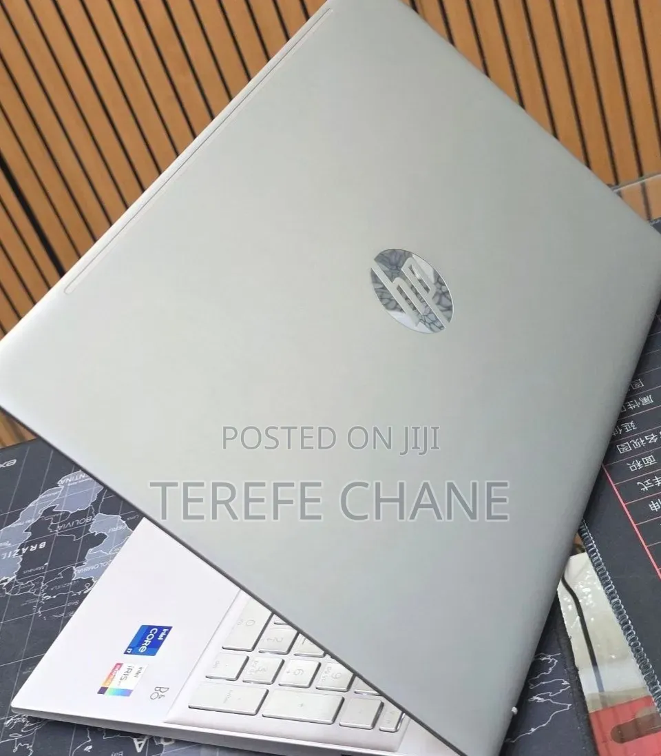 New Laptop HP Pavilion 13 8GB Intel Core i5 SSD 512GB
