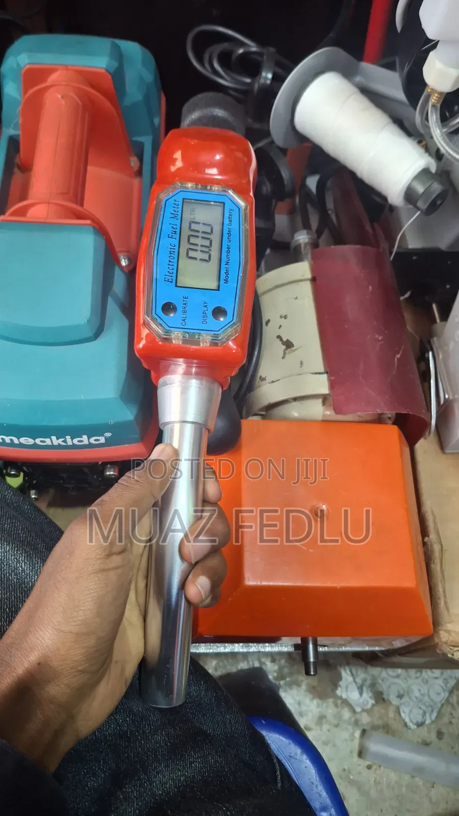 Modle Numer Under Battery Electrnic Fuel Meter