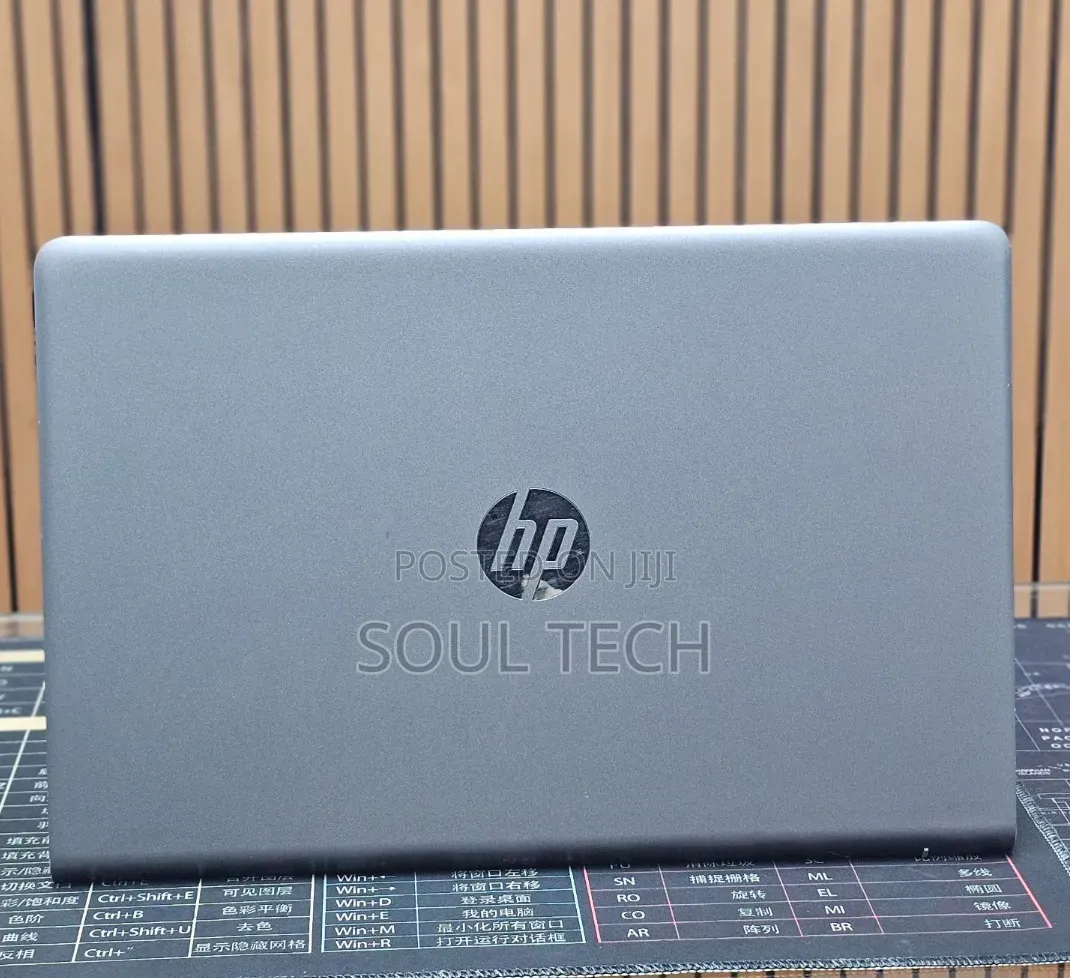New Laptop HP Pavilion 15 8GB Intel Core i5 SSD 1T