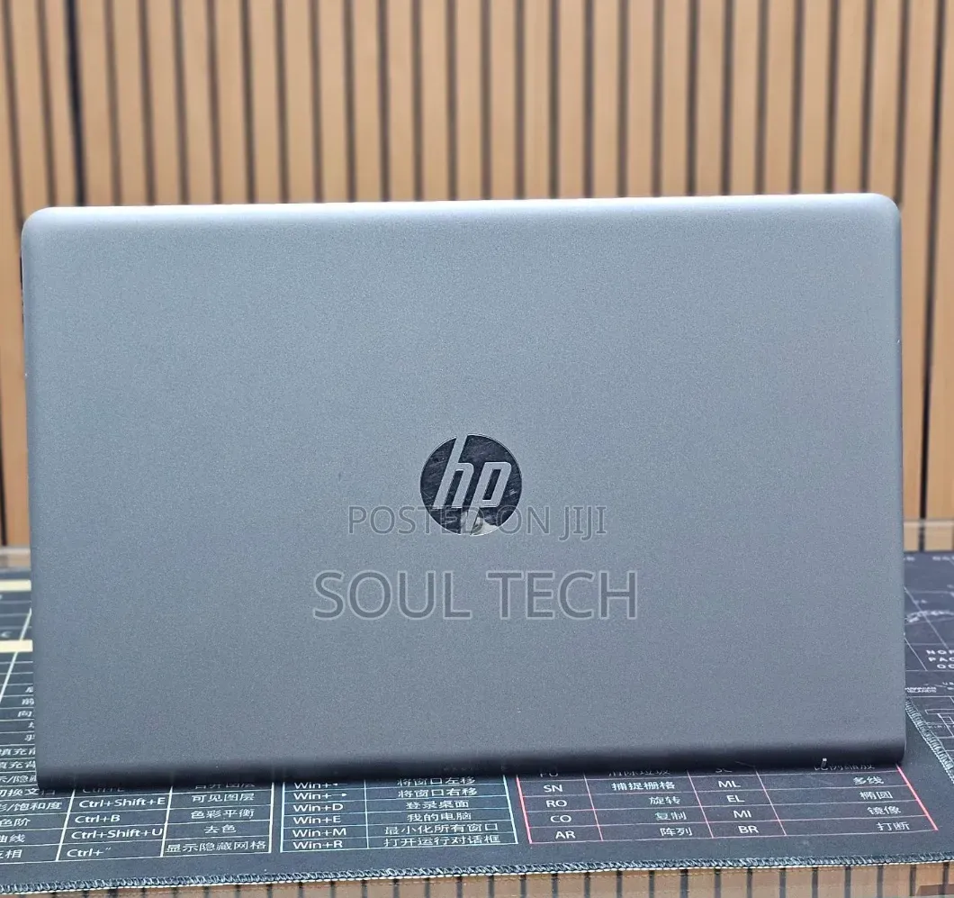 New Laptop HP Pavilion 15 8GB Intel Core i5 SSD 1T