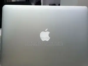 New Laptop Apple MacBook Air 2017 8GB Intel Core i5 SSD 128GB
