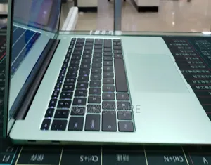 New Laptop 16GB Intel Core i5 SSD 512GB