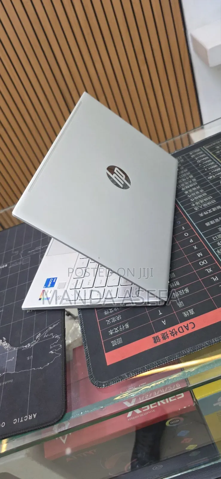 New Laptop HP Pavilion 13 8GB Intel Core i5 SSD 512GB