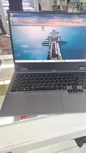 New Laptop Lenovo LOQ 15AHP10 16GB AMD Ryzen 7 SSD 512GB