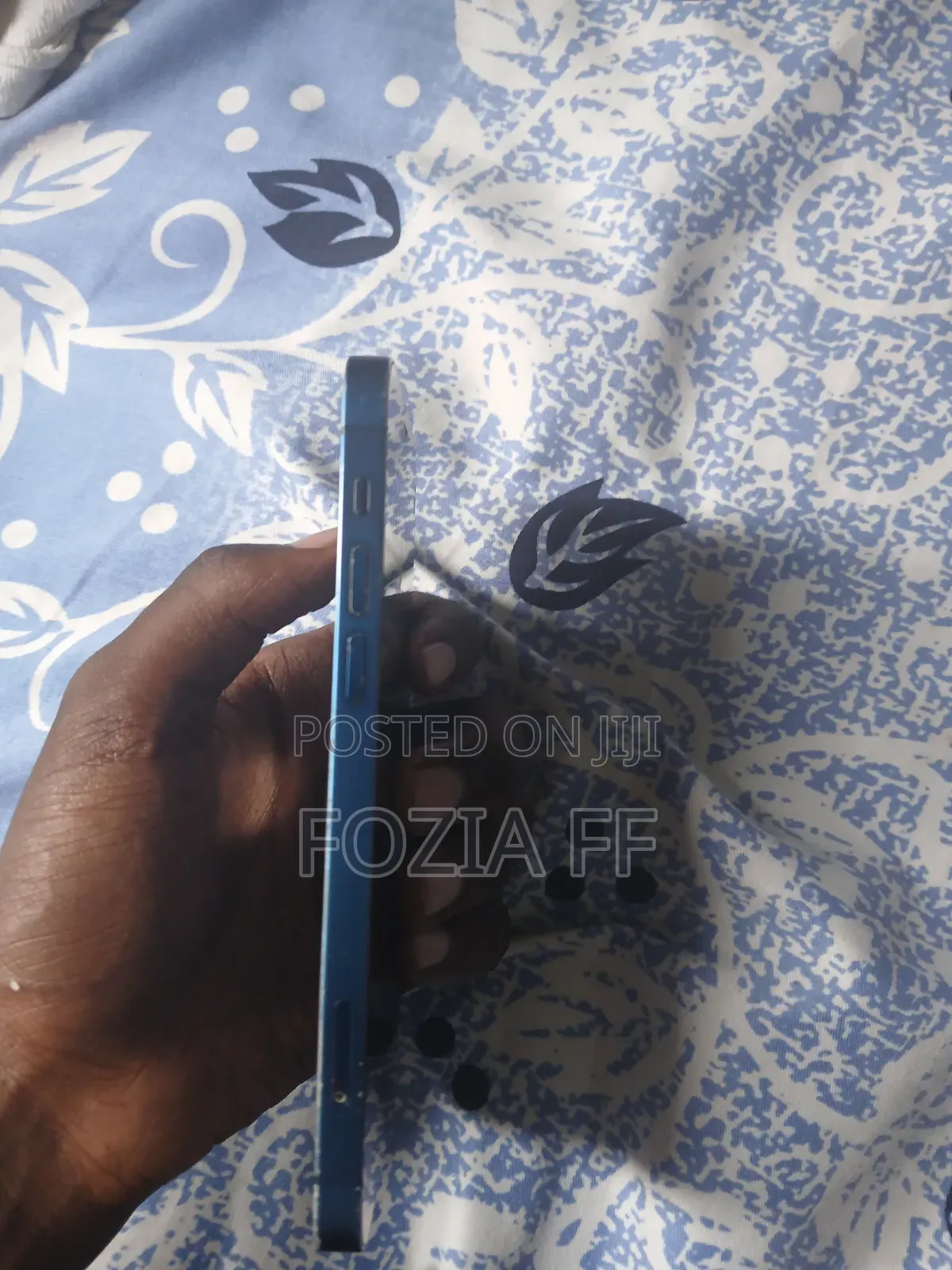 Apple iPhone 12 64 GB Blue