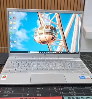 New Laptop HP Pavilion 13 8GB Intel Core i5 SSD 512GB