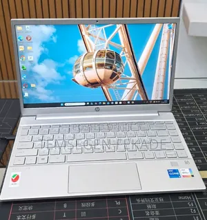 New Laptop HP Pavilion 13 8GB Intel Core i5 SSD 512GB