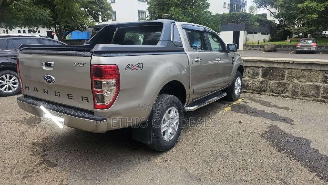 Ford Ranger 2015 Silver
