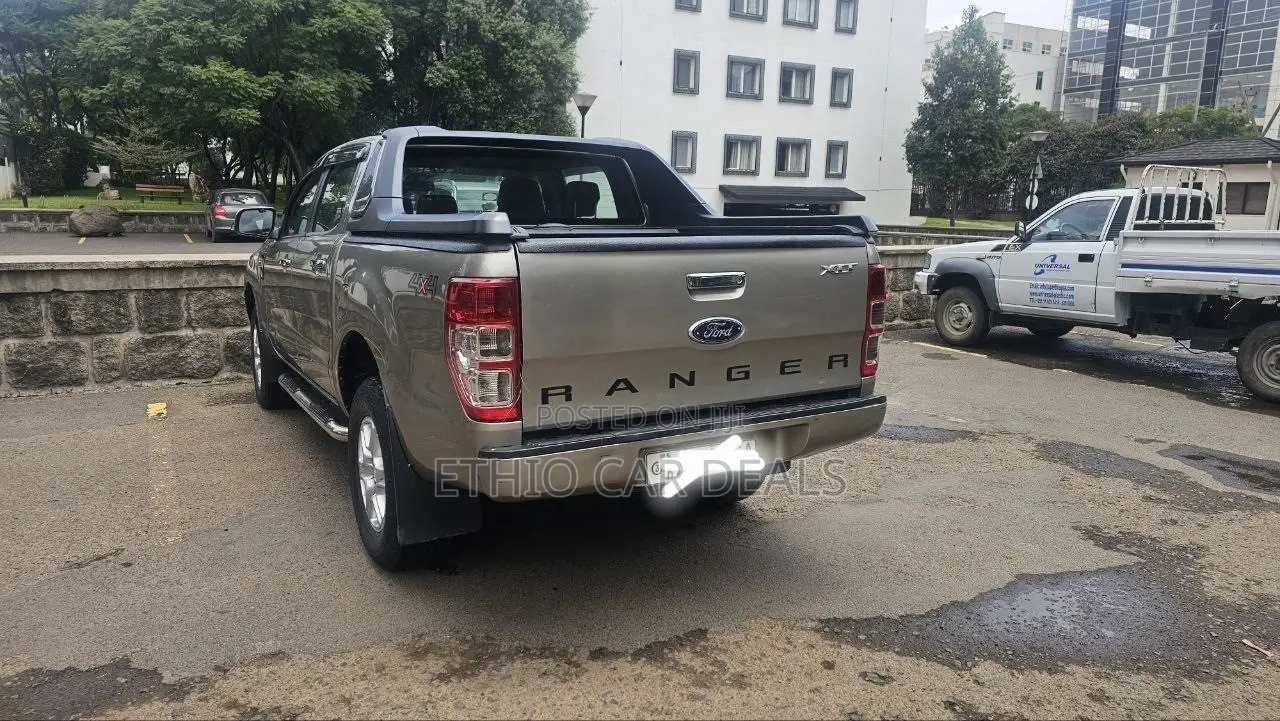 Ford Ranger 2015 Silver