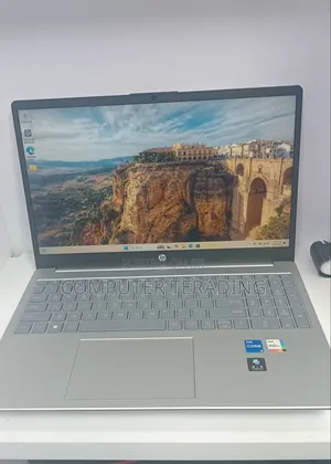 New Laptop HP Stream Notebook 16GB Intel Core i5 SSD 1T