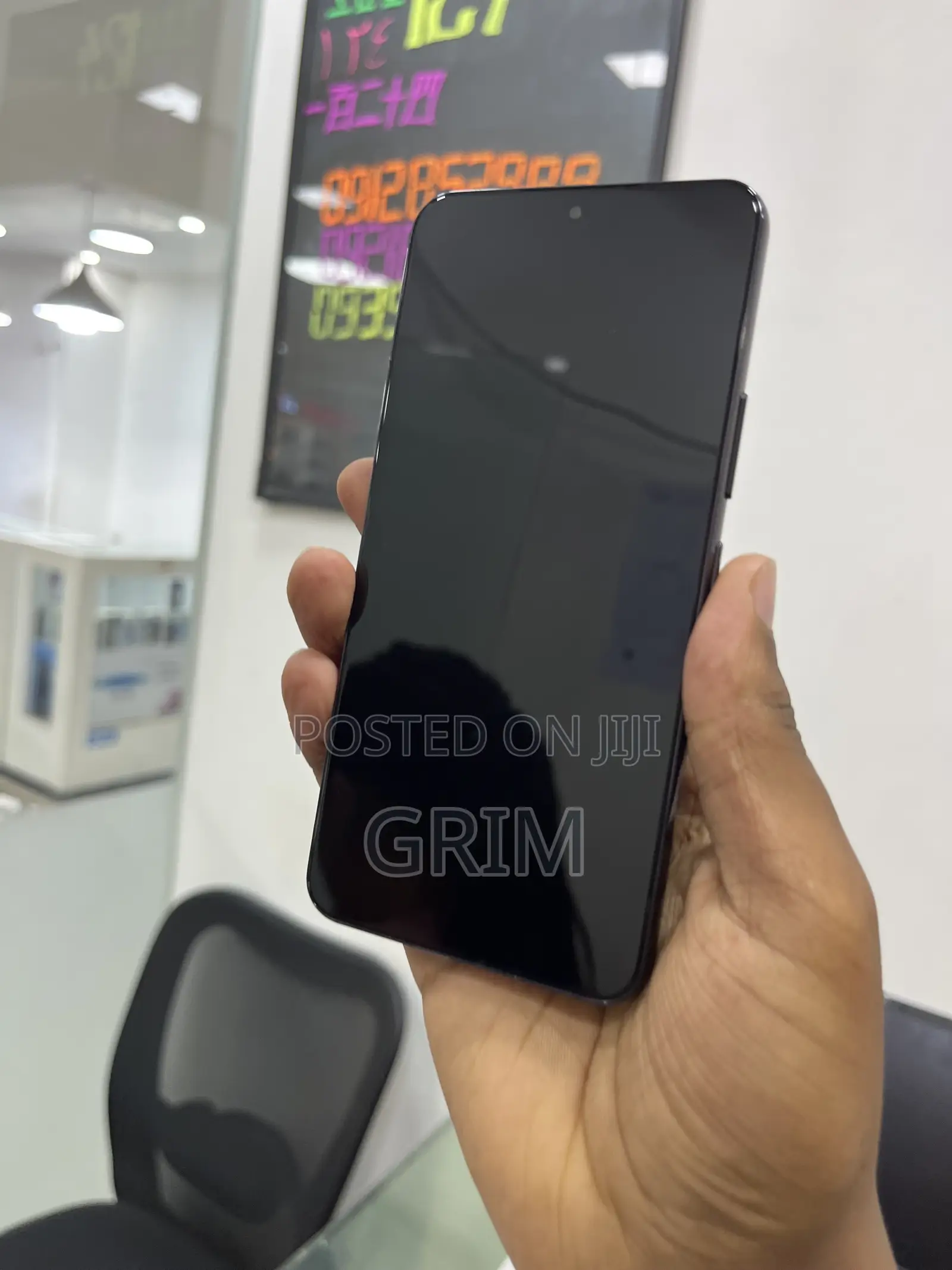 New Samsung Galaxy S22 5G 128 GB Black