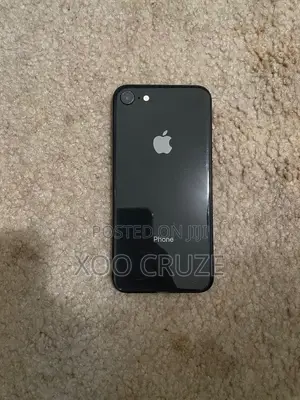 Apple iPhone 8 64 GB Black
