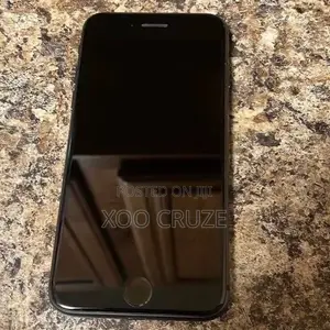 Apple iPhone 8 64 GB Black