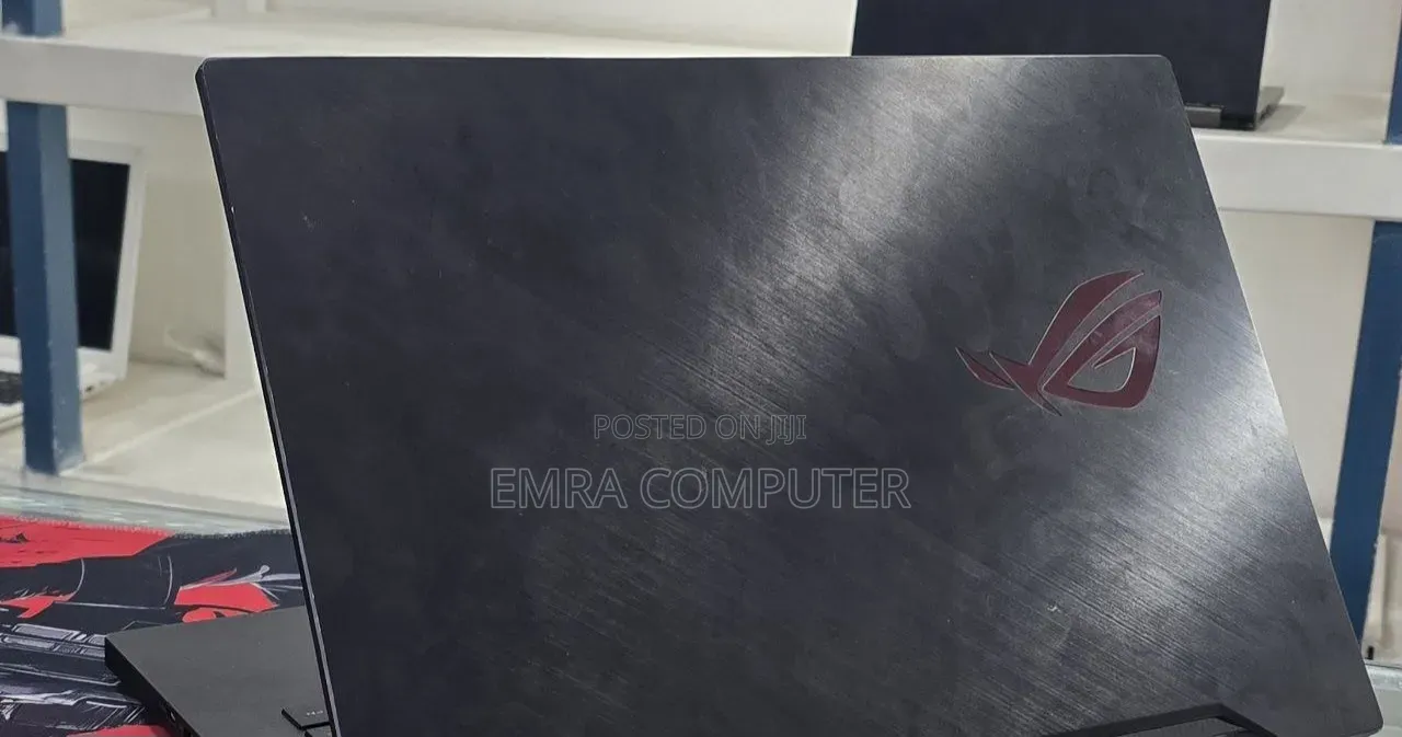 New Laptop Asus 16GB Intel Core i7 SSD 1T