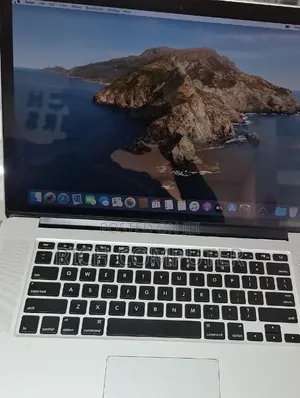 New Laptop Apple MacBook 16GB Intel Core i7 SSD 512GB