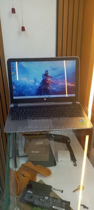 New Laptop HP Pavilion 15 8GB Intel Core i5 HDD 1T