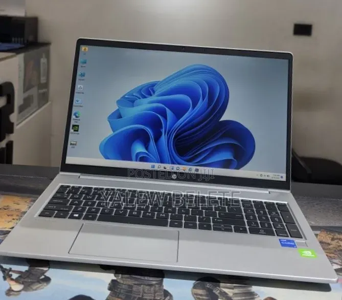New Laptop HP ProBook 450 G8 16GB Intel Core i7 SSD 512GB