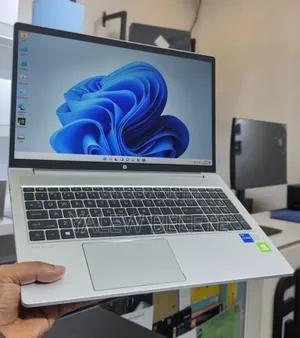 New Laptop HP ProBook 450 G8 16GB Intel Core i7 SSD 512GB