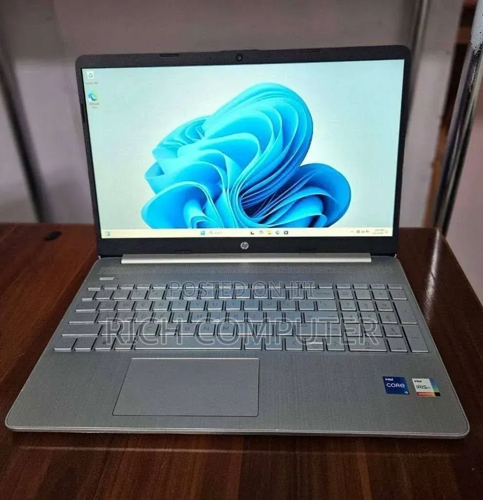 New Laptop HP Stream Notebook 8GB Intel Core i5 SSD 256GB