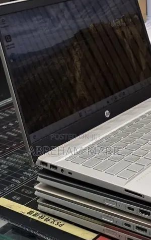 New Laptop HP Pavilion 15 8GB Intel Core i5 SSD 512GB