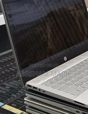 New Laptop HP Pavilion 15 8GB Intel Core i5 SSD 512GB