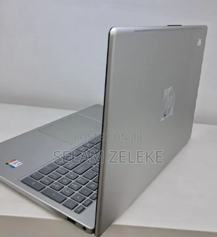 New Laptop HP 16GB Intel Core i5 SSD 1T